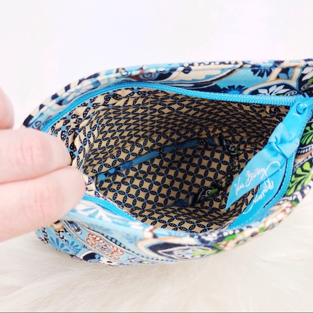 Vera Bradley Cutsie Mini Purse in Sky Blue - Picture 4 of 6